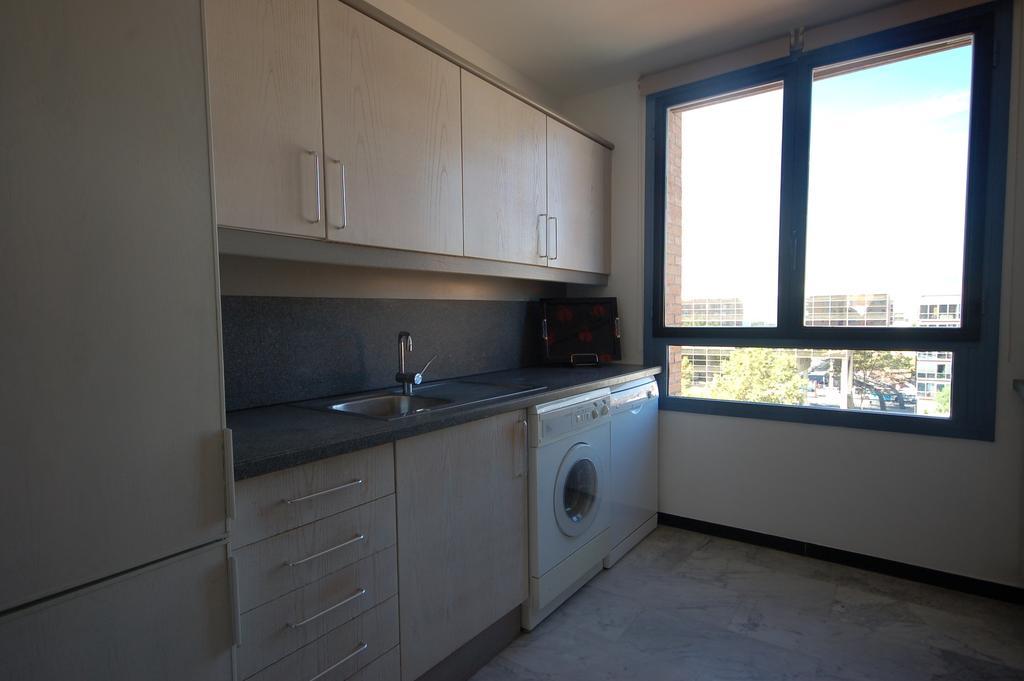Lets Holidays Sea Views In Barcellona