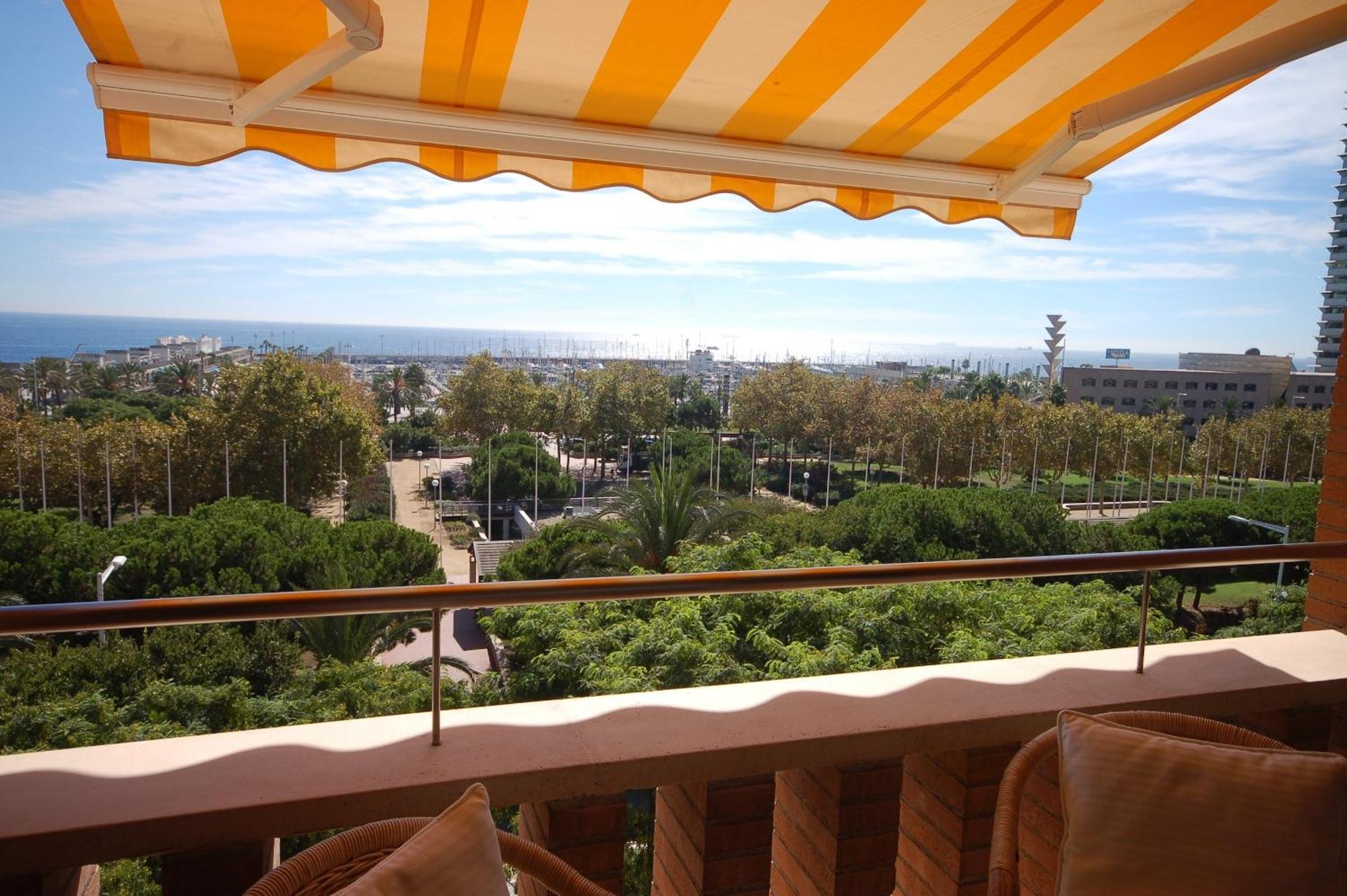 Lets Holidays Sea Views In Appartamento